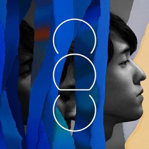 美女露出内裤来让男人摸
